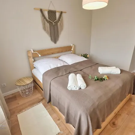 Apartament Honoratka Jelenia Góra Exterior foto